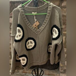 (NWOT) POL Peace Sign Chunky Knit Sweater Small